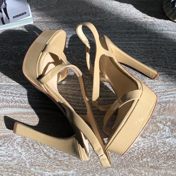 Imagine By Vince Camuto Piera Sandal - Picture 7 of 9